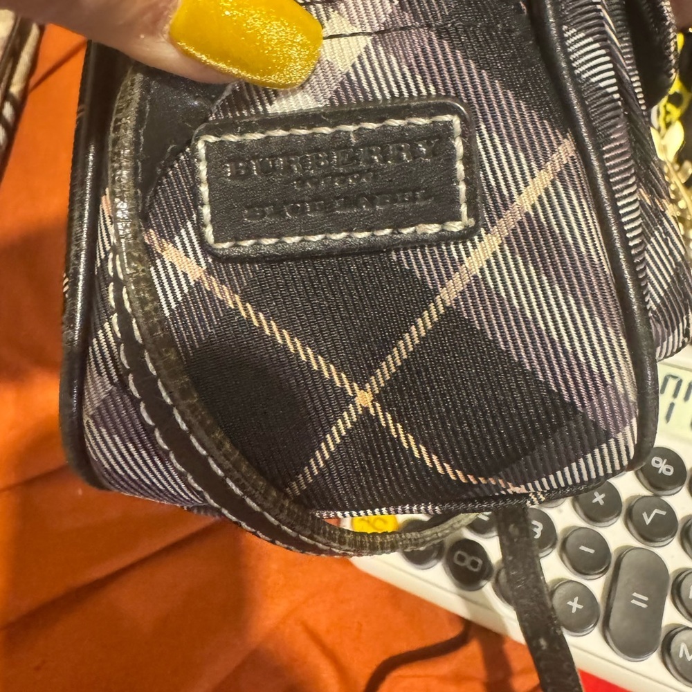 Burberry Black and Gray Camera Bag - Picture 5 of 9